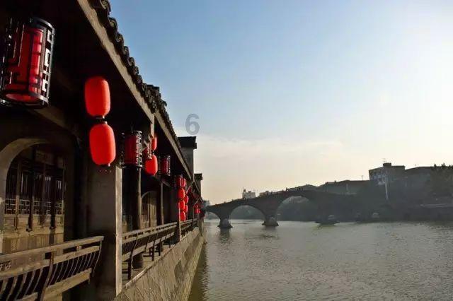 内江市中区就业服务中心开展“乐业中区·新春送岗”岗位推介活动